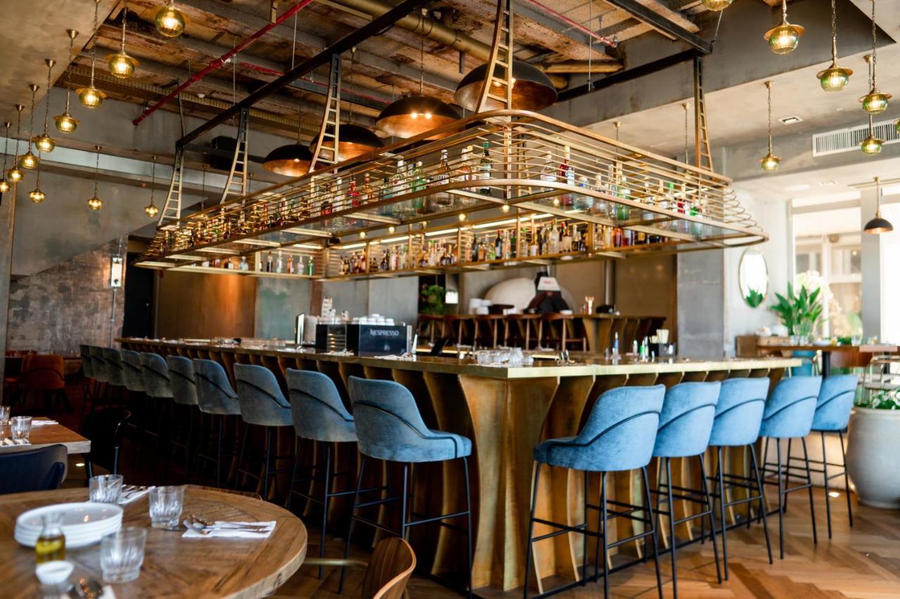 Brown Brut Seafront Hotel, A Member Of Brown Hotel 4*